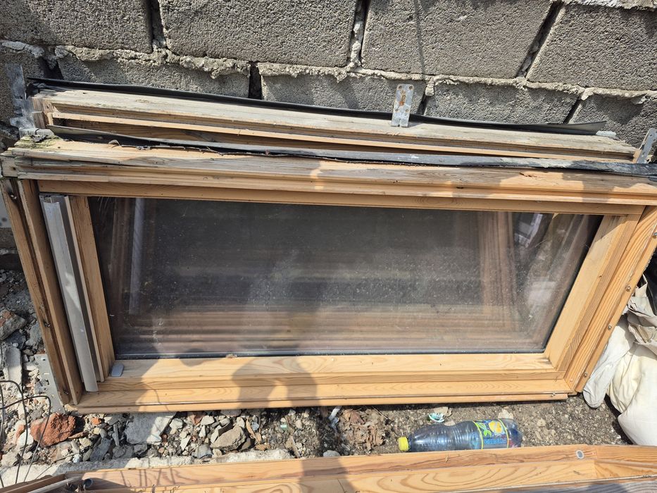 Vand 4 geamuri velux 66×140
