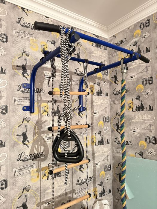 Продам детский турник