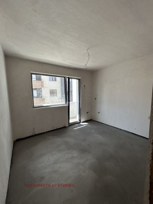 Продажба 3-стаен гр. Севлиево - гр. Севлиево 95m²