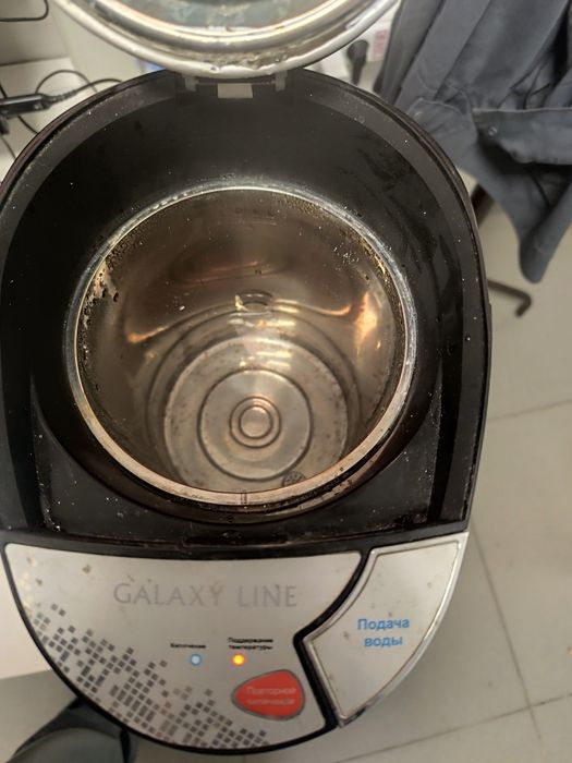 Продам самовар(термопод)