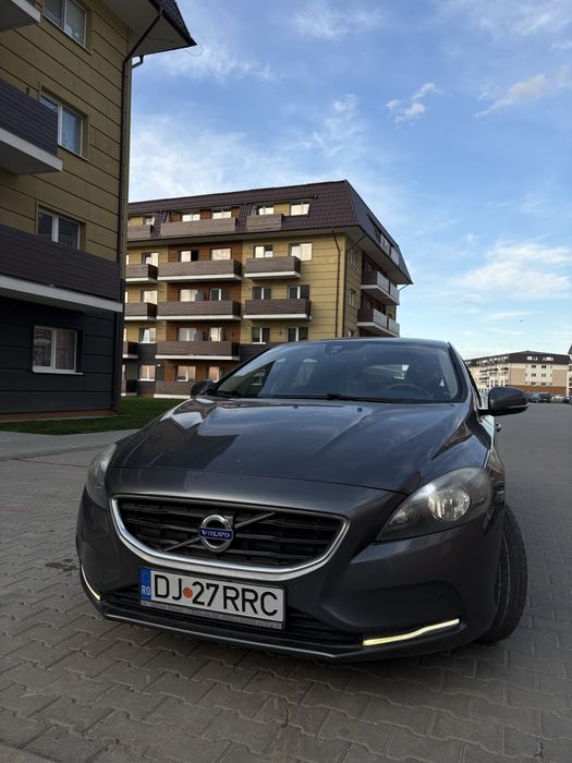 Volvo v40 2013 2.0 diesel