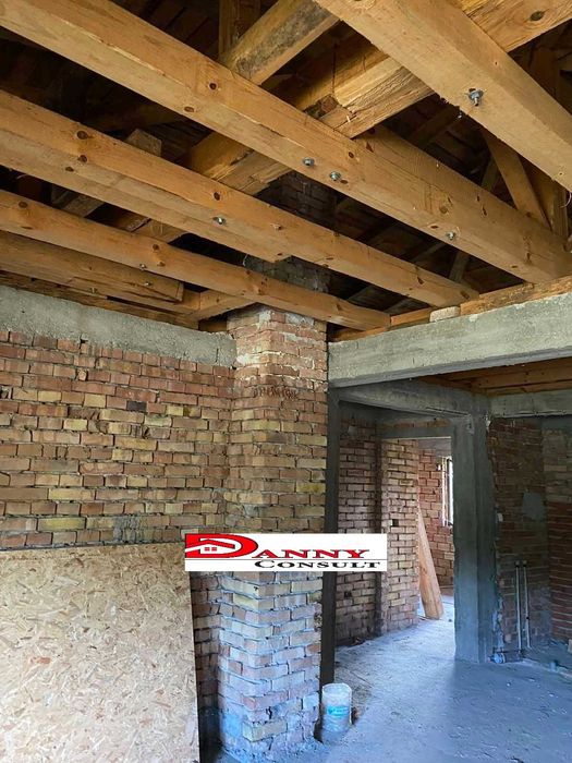 Новопостроена къща в с. Чакали - Еленски балкан