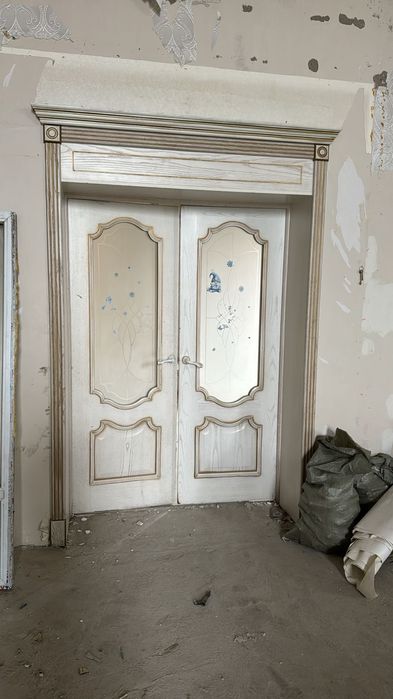 Двери деревянные