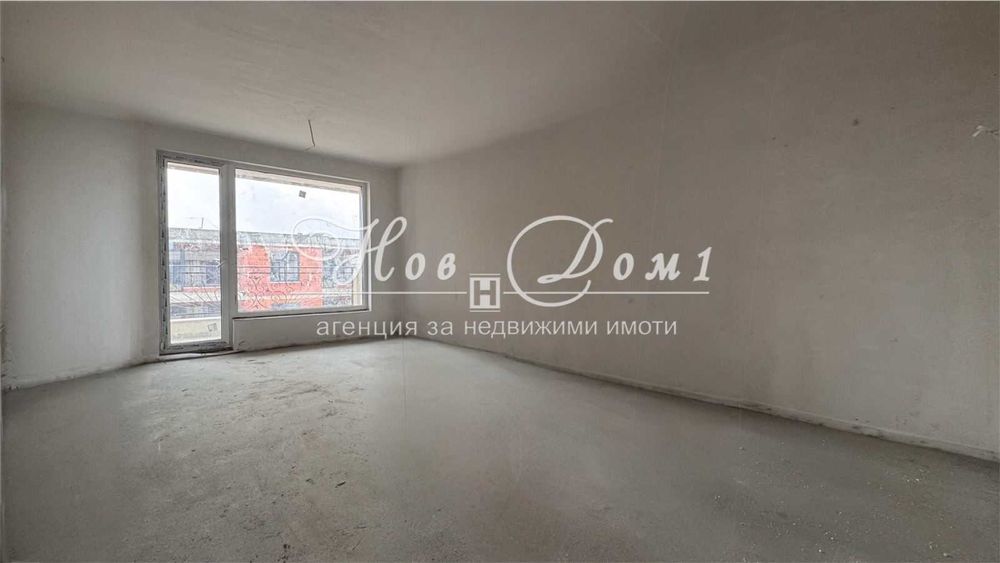 Продава се Тристаен апартамент в Пловдив, Остромила - 94 кв.м за 1345 €/кв.м - Снимка #2