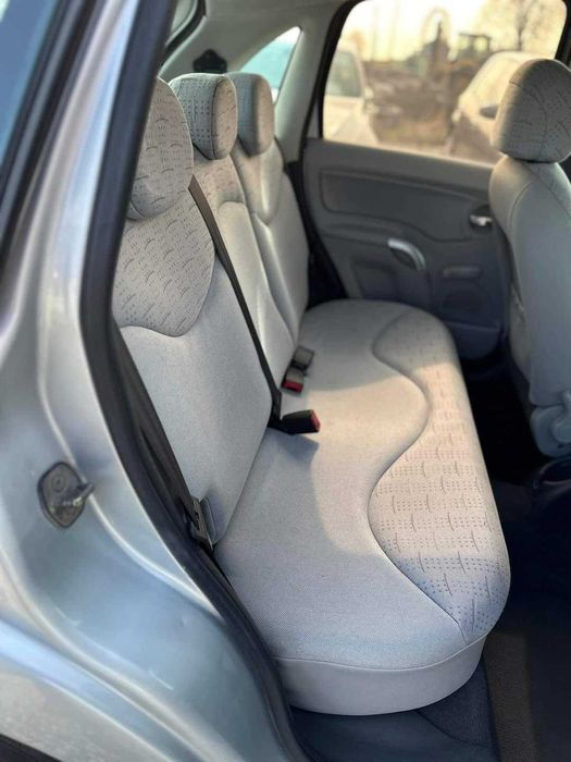 citroen c 3 2004 Pentru dezmembrari se vinde intreaga