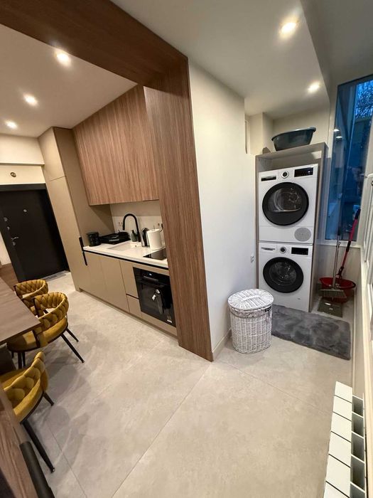 Обновен двустаен апартамент с опция за тристаен без посредник! НОВ