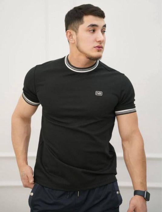 Мужская одежда,  распродажа