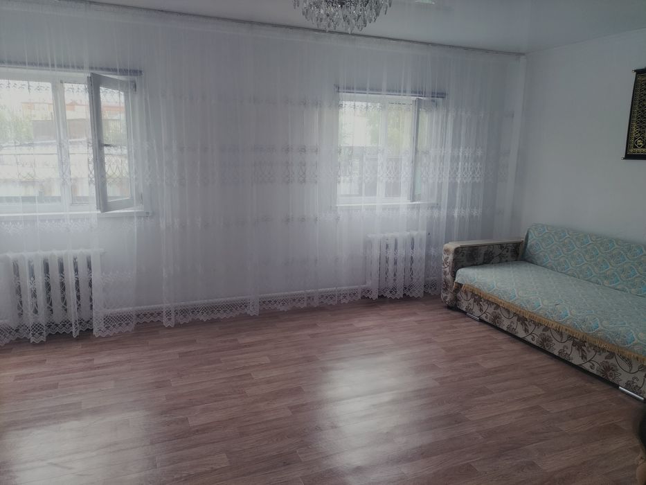 Продам дом двухэтажный район аквапарка