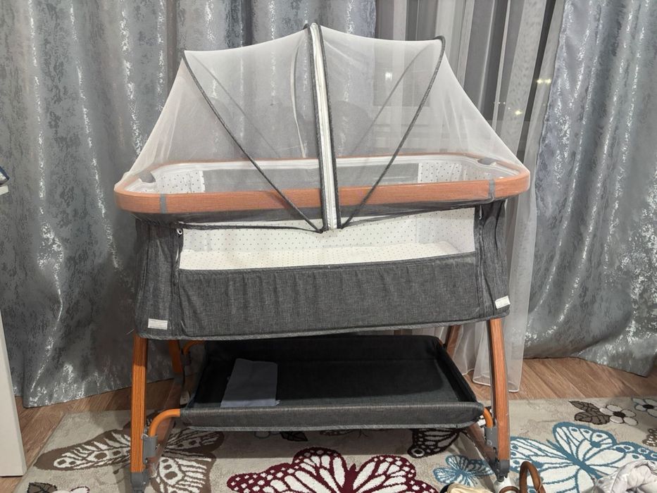 Продам детский манеж вместе с конвертом