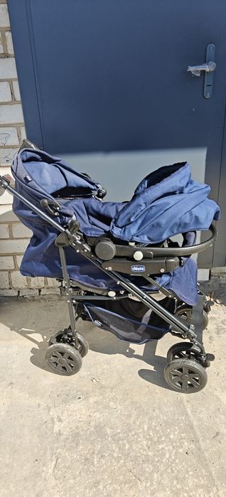 Продам коляску б/у