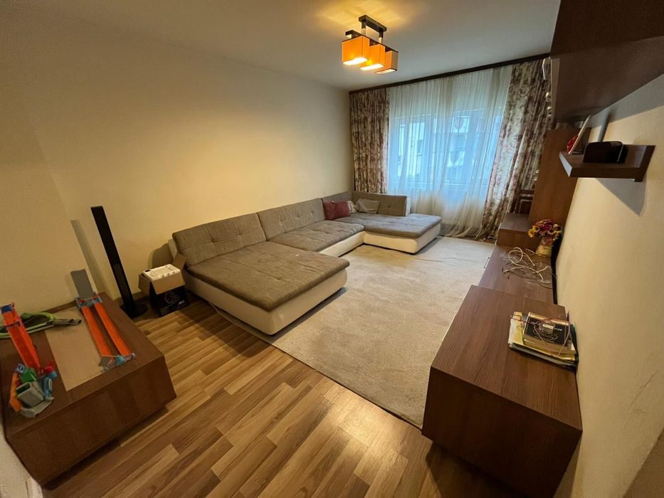 Proprietar – Apartament 3 camere decomandat, mobilat, Alfa Arad