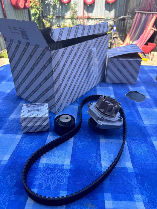 Vând diferite piese noi de Iveco și Fiat ducați, 2