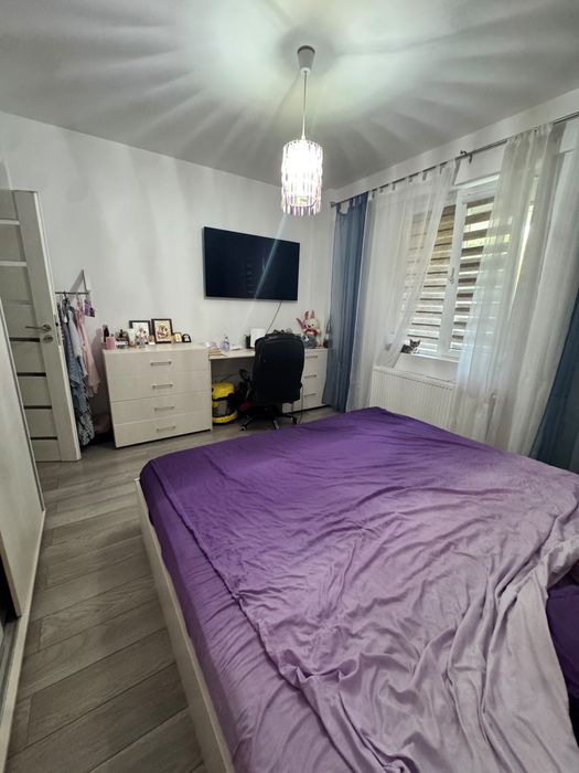 Vand apartament 2 camere tip studio