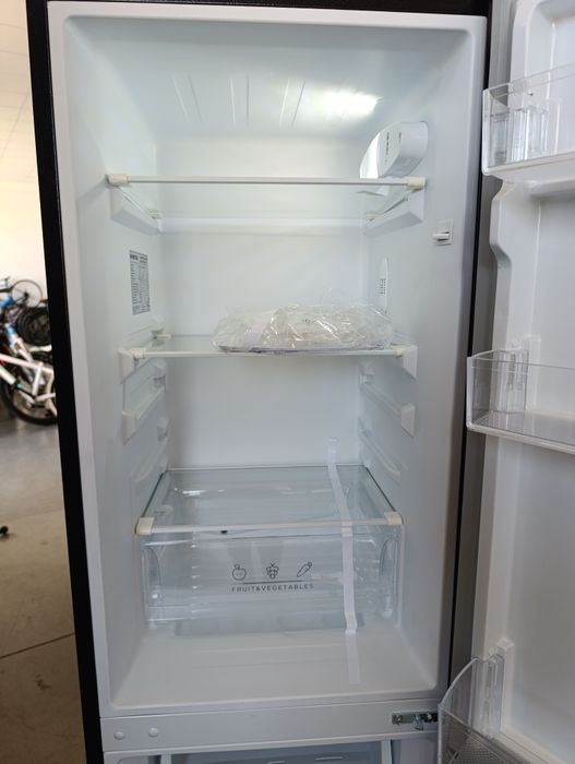 Нов !!! Хладилник и Фризер INVENTUM