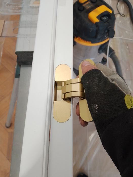 установка дверей