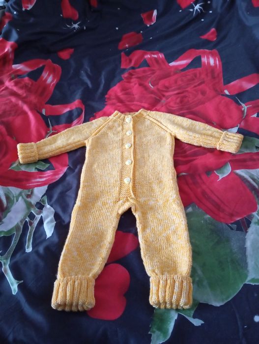 Детские вещи ручной вязки