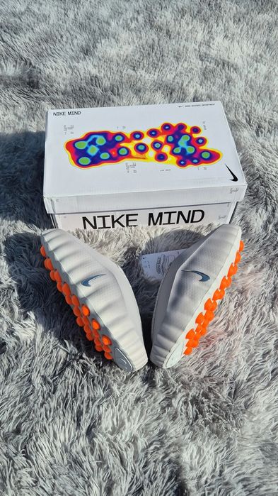 Slapi Nike Mind 001 Silver Gray 42.5