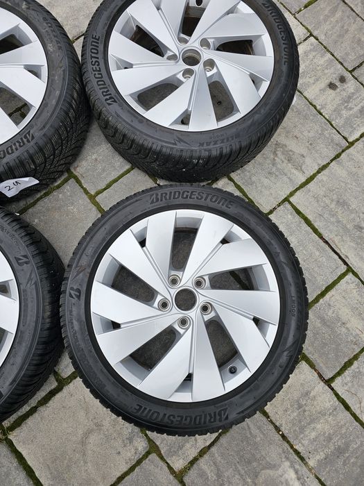 Jante originale VW r17  Belmont cu cauciucuri de iarna