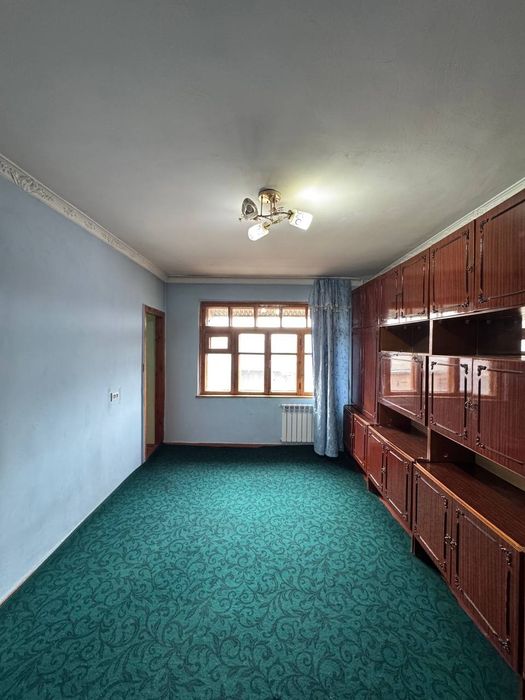 Продаётся  2х комнатная квартира