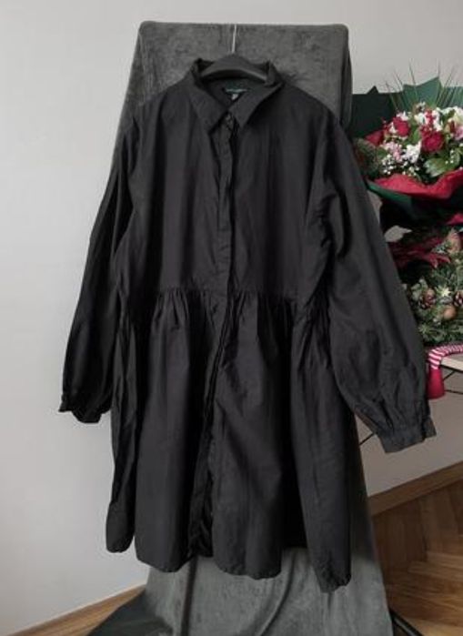 Продам платье миди