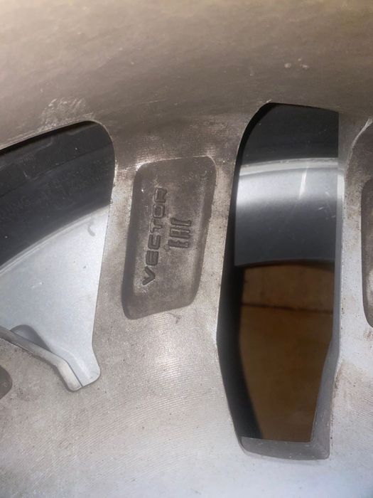 Продам диски 17 размер