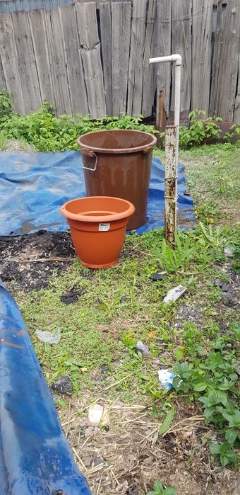 Продам горшки для цветов