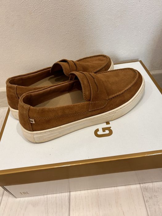 Лоферы мужские продаю