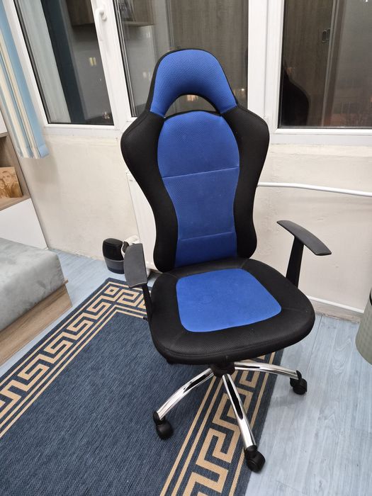 Офис стол тип геймърски!