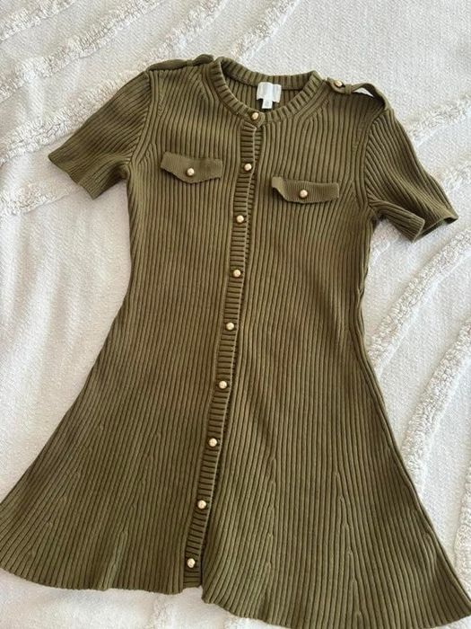 Рокля H&M нова 10€
