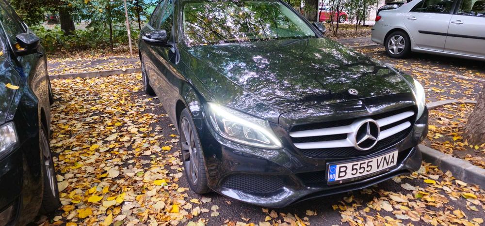 Vand Mercedes w205 c180 2018, al2lea proprietar, provenienta Romania