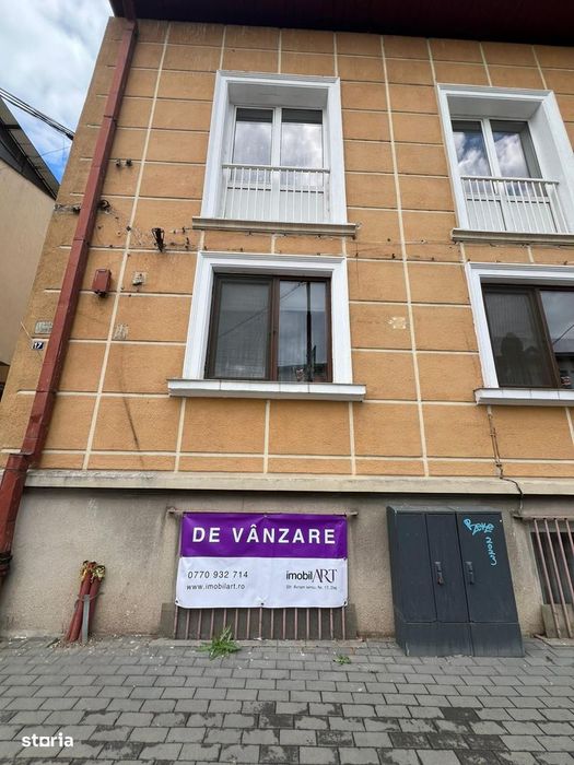 Apartament 2 camere + Garaj –  zona centrala, str. Regina Maria nr.