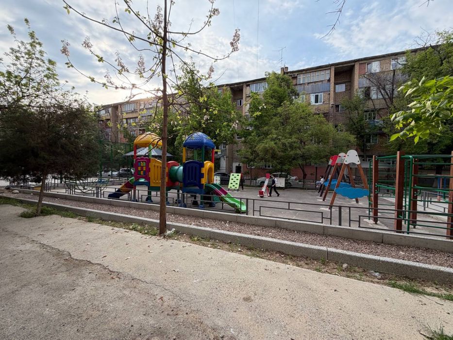 2/2/5 55м2 Буз-2 Эко Базар 2х6 кирпич мебель техника