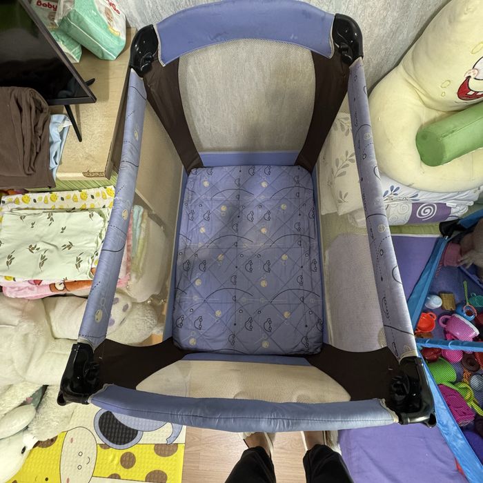 Продам детские манежи