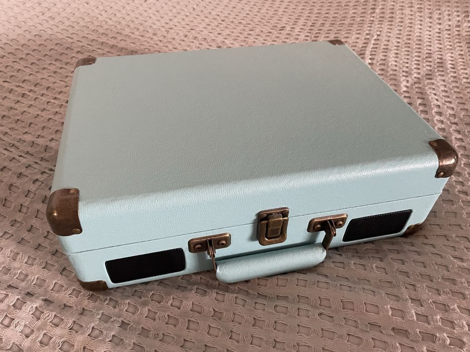 «Верный» проигрыватель виниловых пластинок