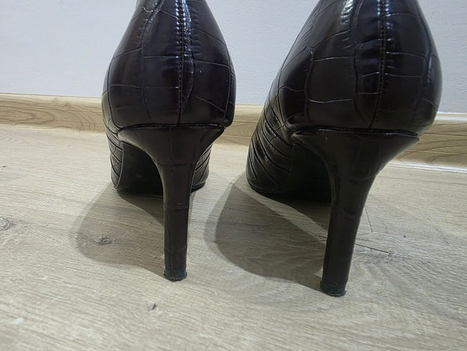 Обувки  MANGO шагрениран ефект