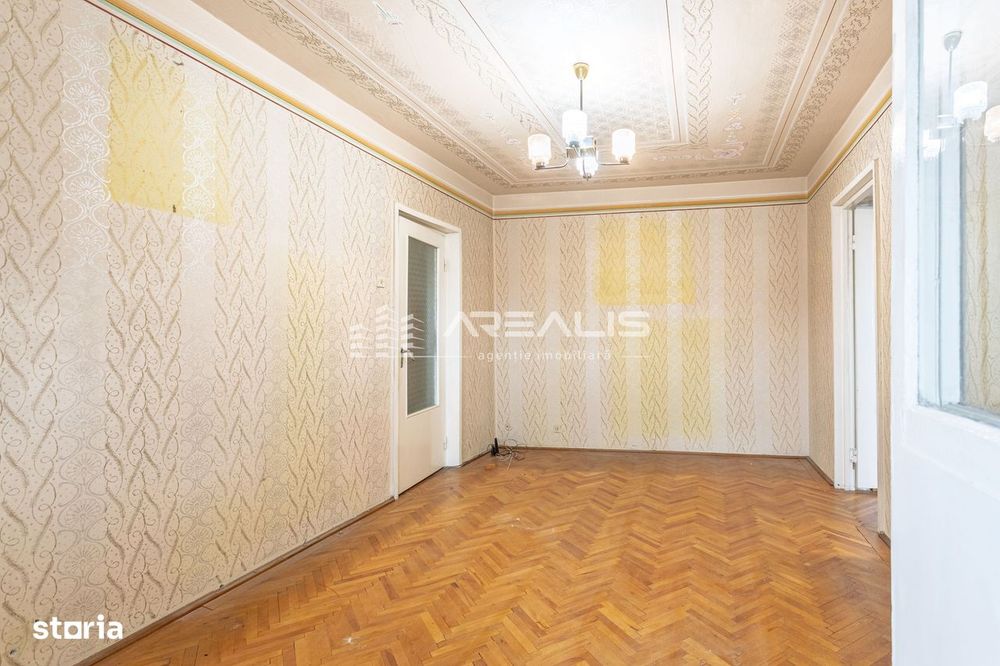 Apartament spatios 3 camere in Cartier Aurel Vlaicu