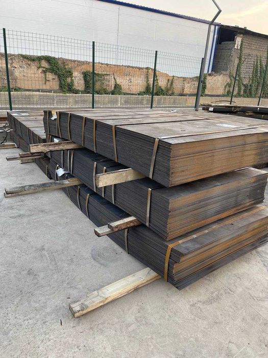 Лист горячекатаный 3х1250х2500 новый