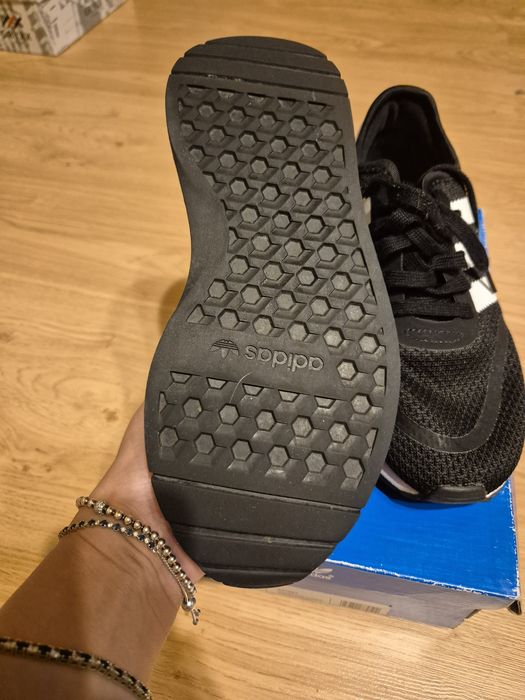 Adidas dama marimea 38