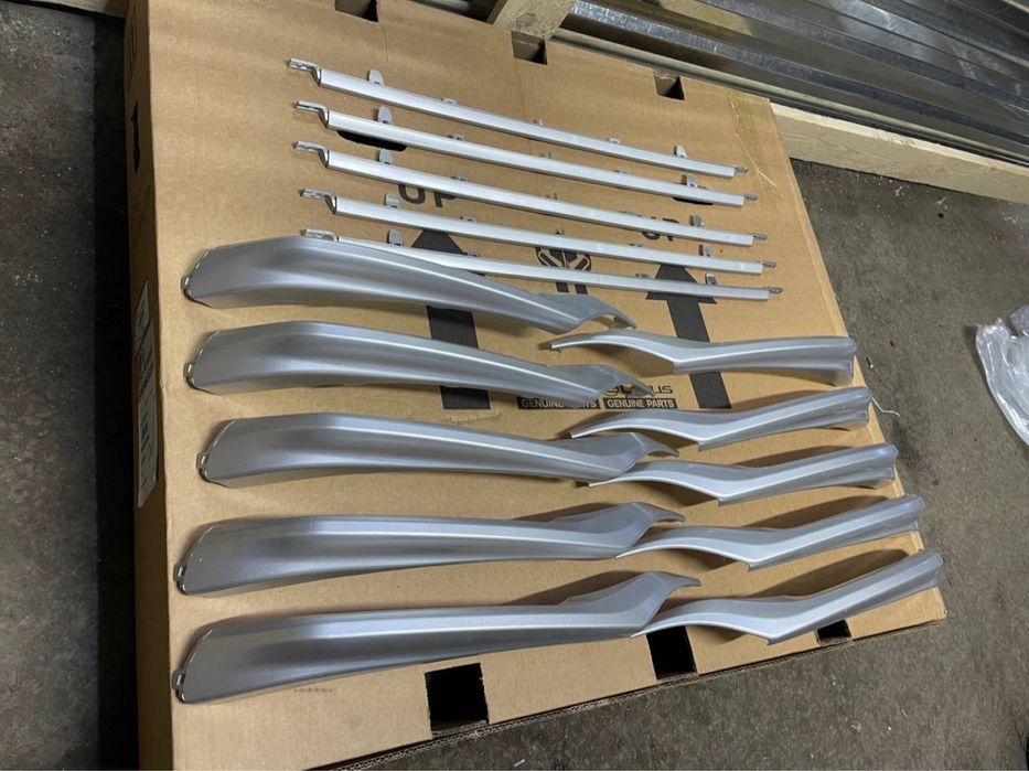 Губа передний на Камри 75 SE