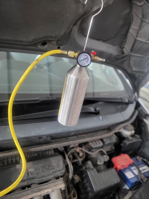 Incarcare cu  freon R134a și 1234yf
