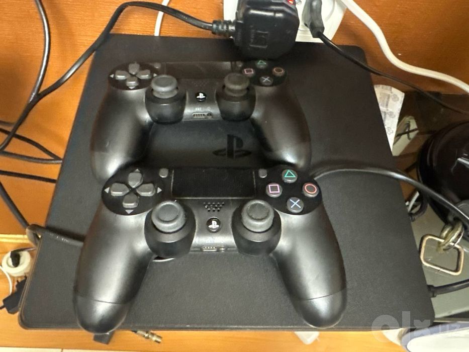 Playstation 4 slim 1tb