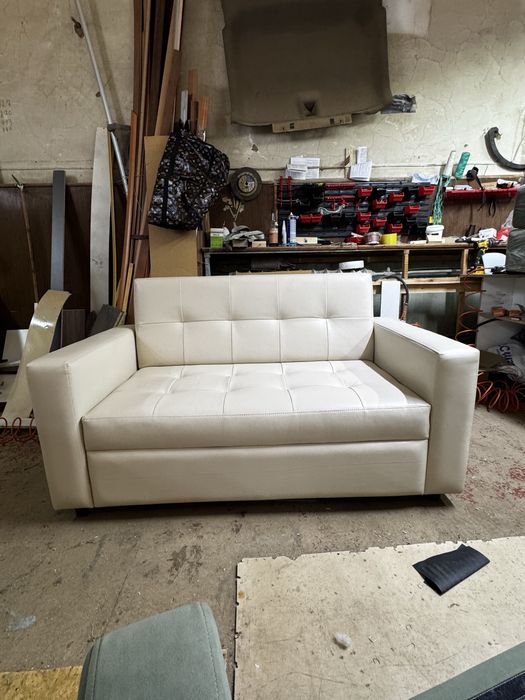 Перетяжка мягкой мебели