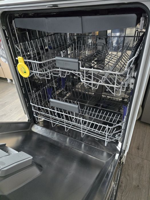 Съдомиялна Beko Model 28423