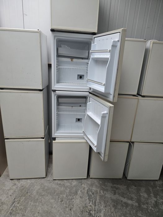 Хладилник-мини бар