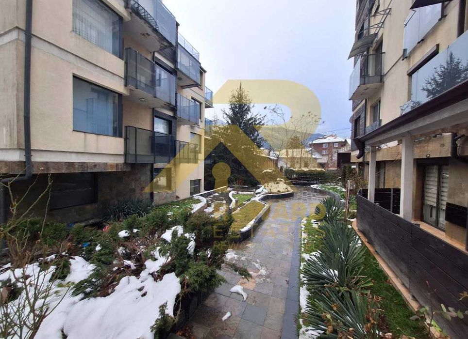 Продава се Тристаен апартамент в София, Център - 93 кв.м за 2366 €/кв.м - Снимка #12