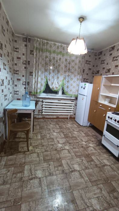 Комоды кухонные, отдам даром