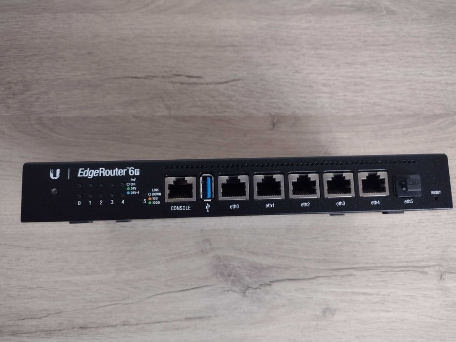Ubiquiti EdgeRouter 6P  ER-6P