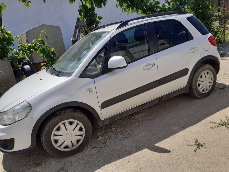 SUZUKI SX4 2012 — imagine 4