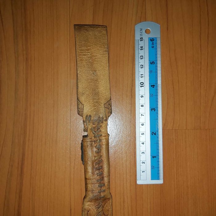 Ножны без ножа, со следами быта