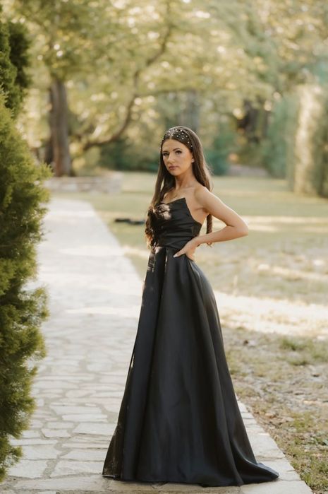 Рокля за официален повод